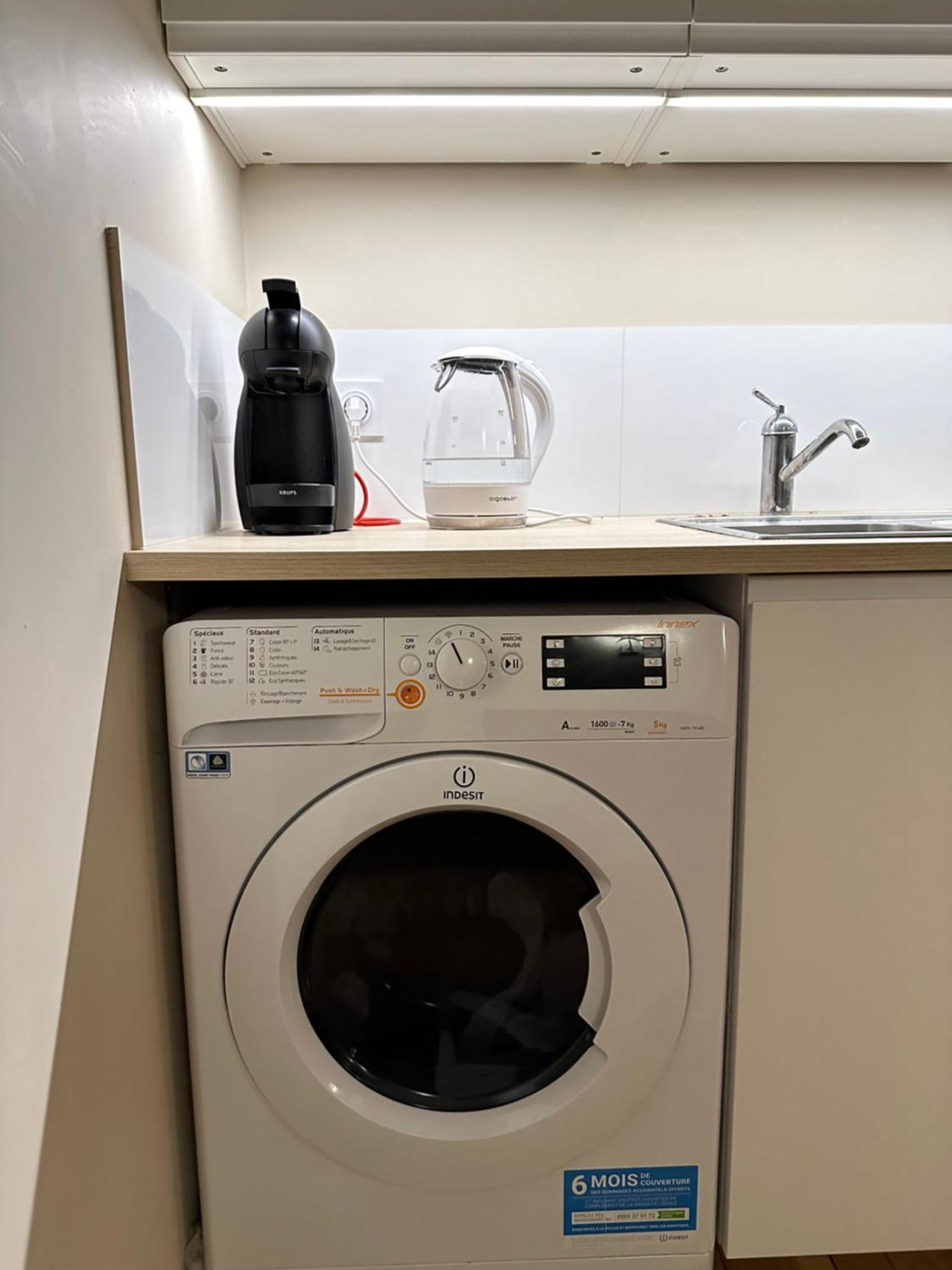 Charm'studio Cosy Surequipe Apartment Bois-Colombes